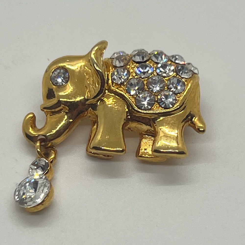 Elephant Brooch Gold Tone with Rhinestones